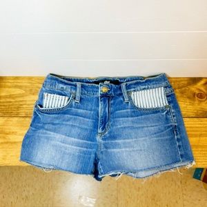 Patch stripe pocket denim shorts size 26
